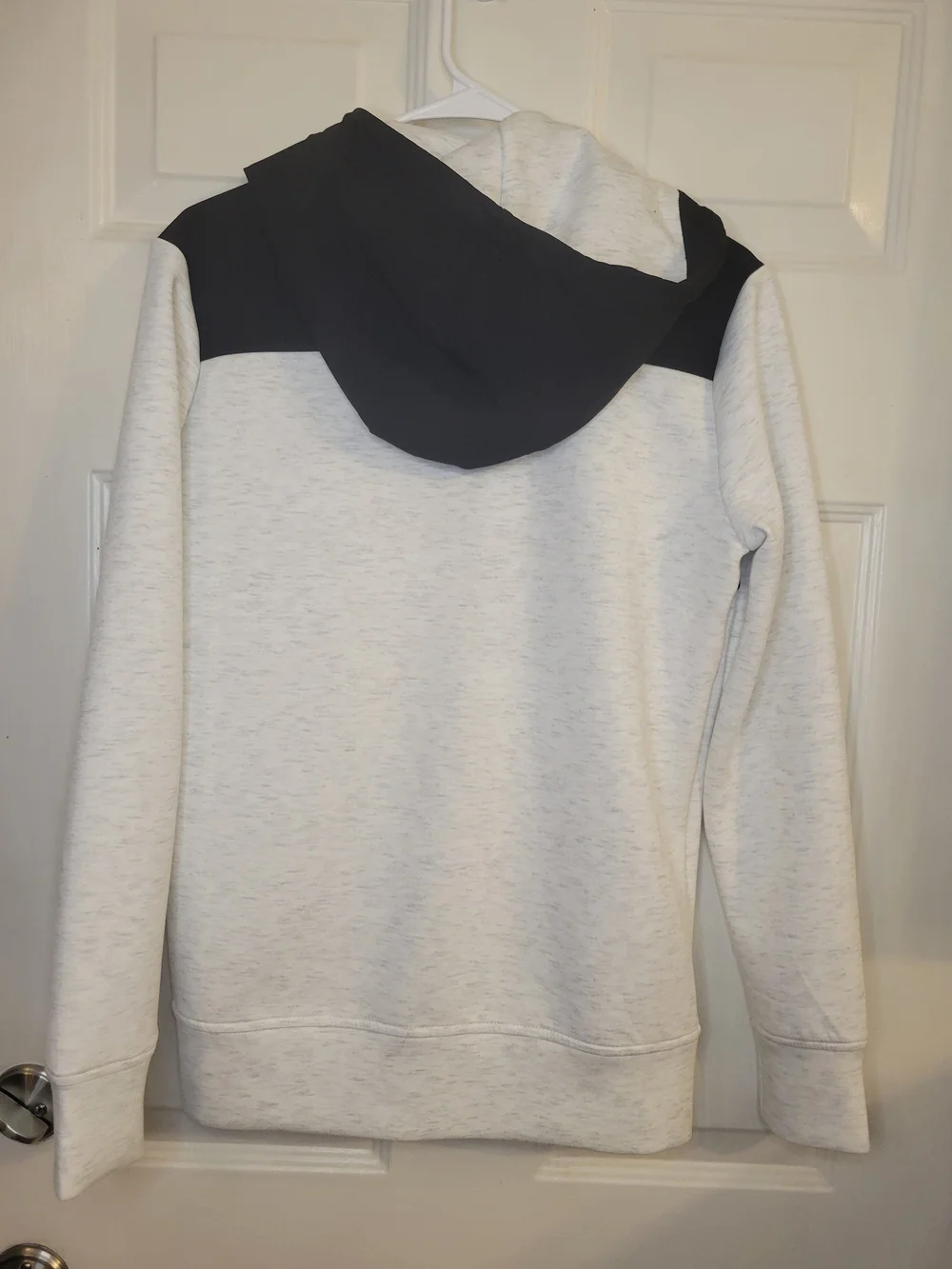 American Eagle Outfitters Men's Two-Tone Hooded Zip Sweater - Black & Light Gray - Picture 8 of 10
